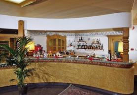 Italský hotel Sant Anton s recepcí
